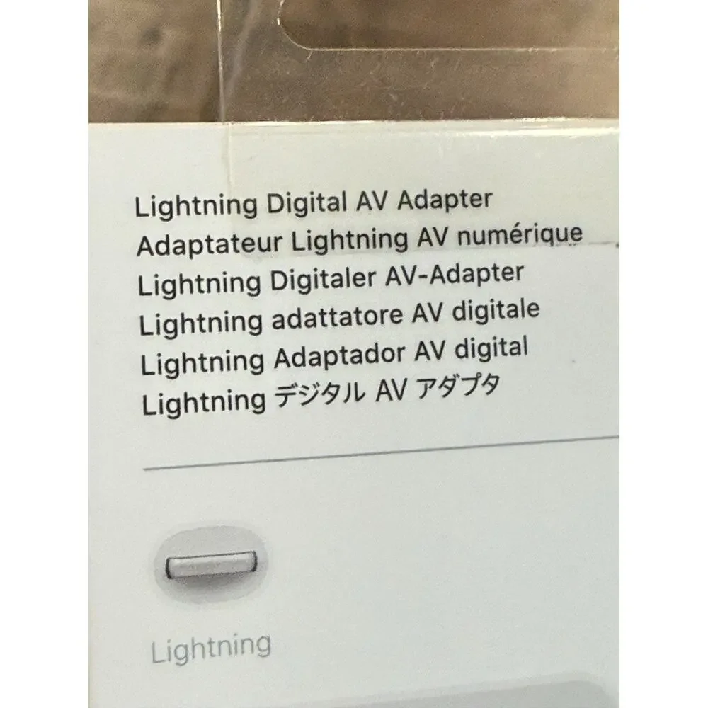 Genuine Apple Lightning to Digital AV Adapter HDMI & Lightning MD826AM/A NEW